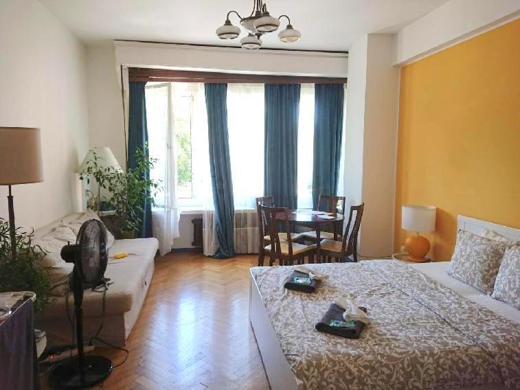 Cozy Studio In The Heart Of Old Prague Near The Charles Bridge Apartamento Exterior foto